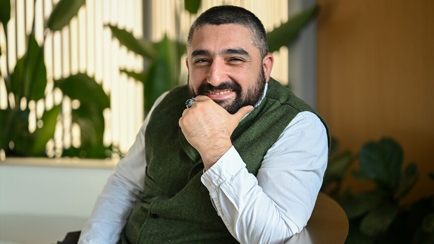 Yazar Melih Tuğtağ, Türkiye'de çocuk edebiyatına ilişkin değerlendirmelerde bulundu