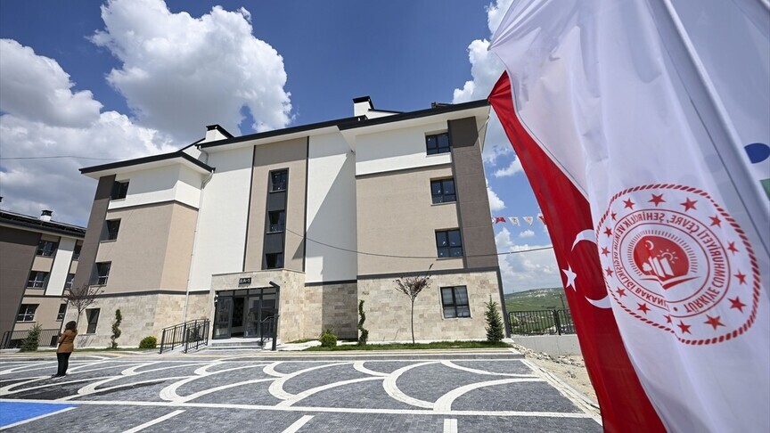TOKİ'nin 64 ildeki konut kampanyasında satışlar pazartesi başlıyor