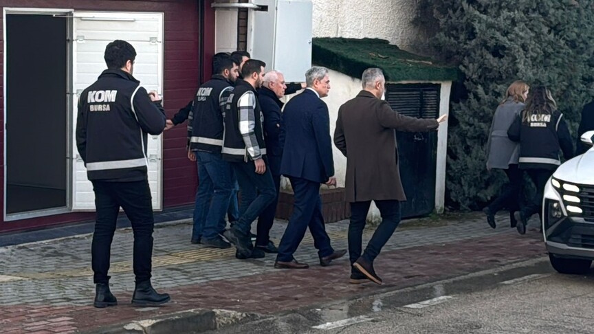 Bursa'daki rüşvet ve örgüt soruşturmasında Mustafa Bozbey'in 402 yıla kadar hapsi istendi