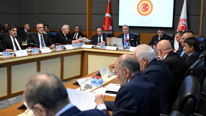 TSK ile ilgili düzenlemeleri de içeren kanun teklifi TBMM Milli Savunma Komisyonunda kabul edildi