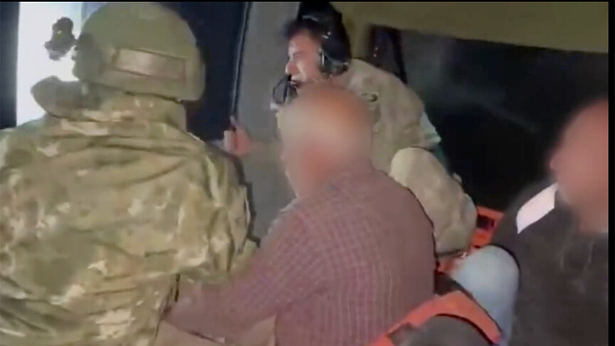 MSB, Malatya'da mahsur kalan vatandaşların helikopterle kurtarıldığı anları paylaştı