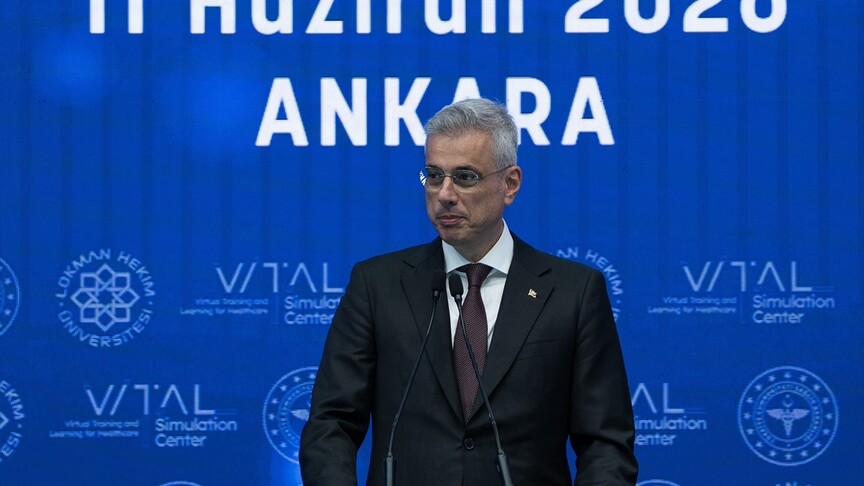 Sağlık Bakanı Memişoğlu: En büyük hedeflerimizden biri, Türkiye'nin sağlık teknolojisini üreten bir merkez olması