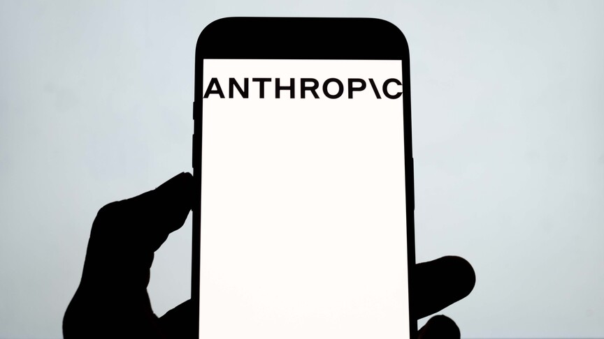 Anthropic Üst Yöneticisi Amodei'den yapay zeka için bağlayıcı düzenleme çağrısı