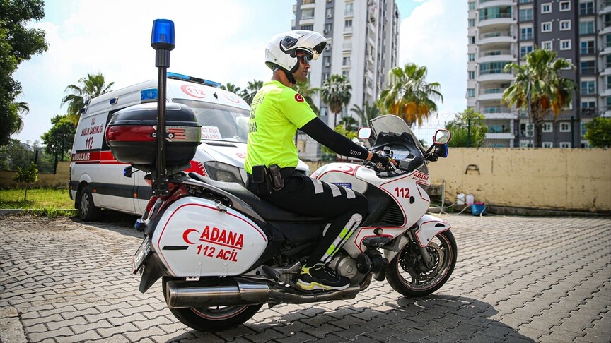 Motosikletli sağlık ekipleri hastalara kısa sürede ulaşarak hayat kurtarıyor