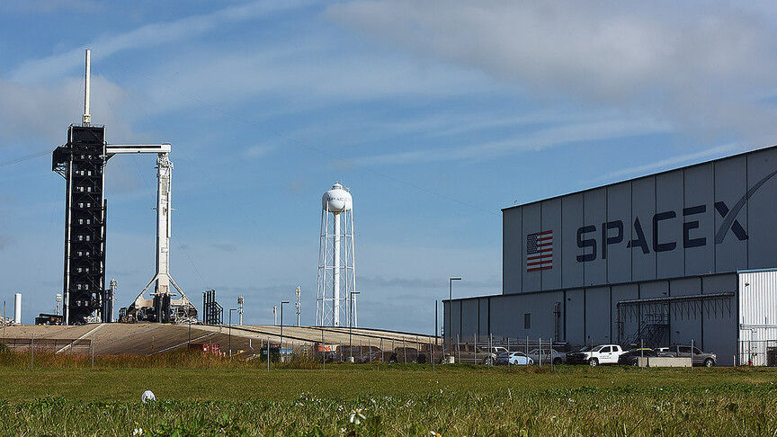 SpaceX halka arzı ek satış opsiyonuyla 85,7 milyar dolara yükseldi