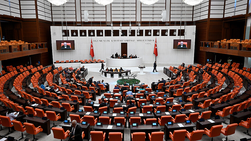 Emniyet Teşkilatı ve basına yönelik düzenlemeleri de içeren kanun teklifi TBMM Genel Kurulunda
