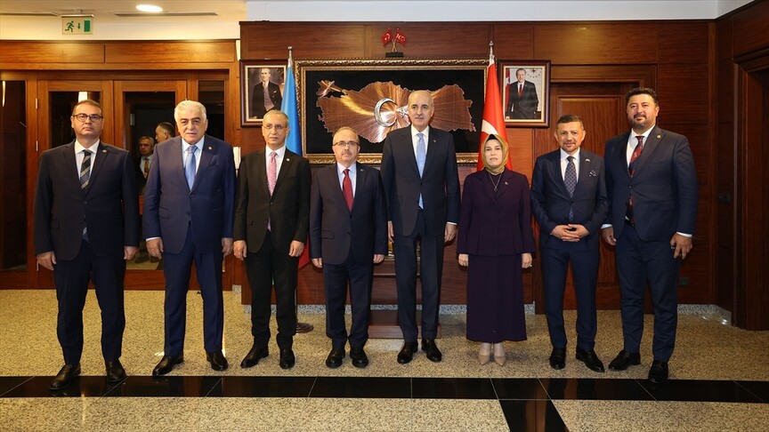TBMM Başkanı Kurtulmuş, Türkiye'nin Bakü Büyükelçiliğini ziyaret etti