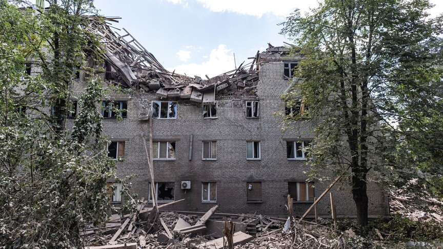 Ukrayna: Rusya'nın hava saldırıları sonucu 3 kişi yaşamını yitirdi, 30 kişi yaralandı