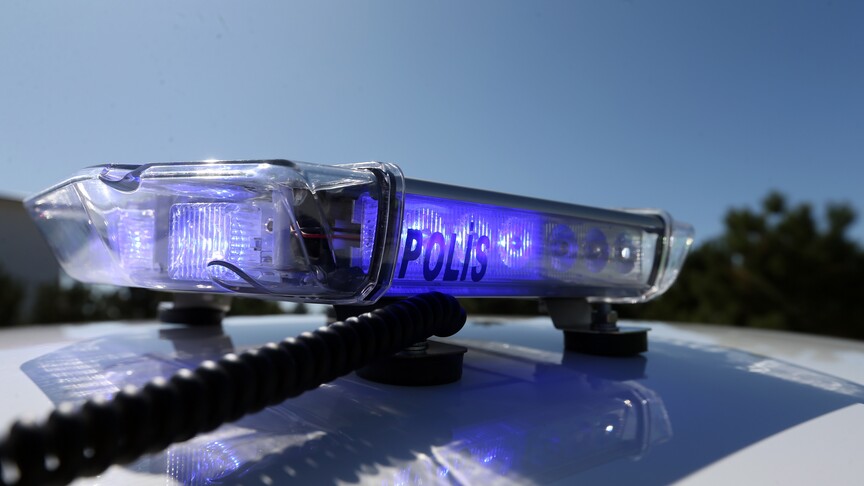 Seferihisar Belediyesine yönelik soruşturmada 2 belediye başkanı ve 22 kişi gözaltına alındı