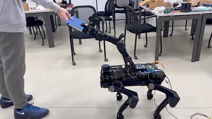 Geleceğin Türk mühendis adayları yerli robotik sistemlerle yetişiyor