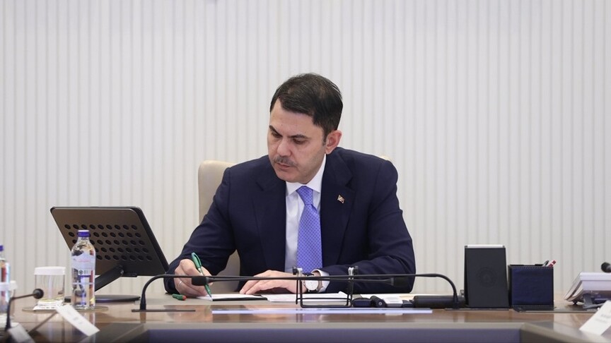 Bakan Kurum'a Pazarlar Belediyesince "fahri hemşehrilik beratı" verildi