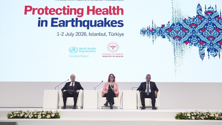 İstanbul'da düzenlenen "DSÖ Bakanlar Konferansı" ikinci gününde devam ediyor