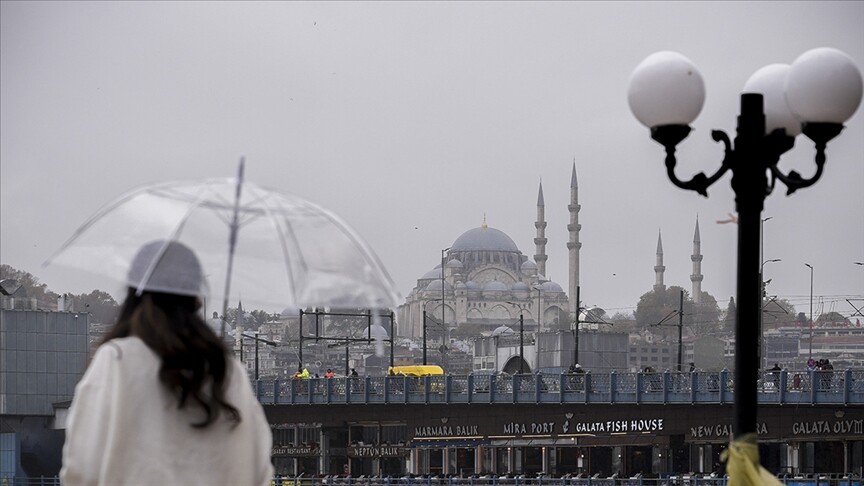 İstanbul için kuvvetli sağanak ve dolu uyarısı