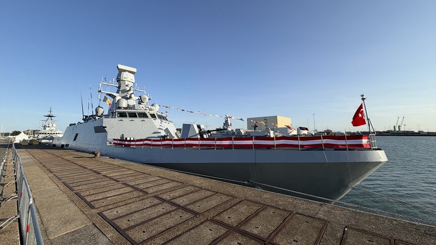 Milli savaş gemisi TCG Burgazada, Belçika’da düzenlenen törenle ziyarete açıldı