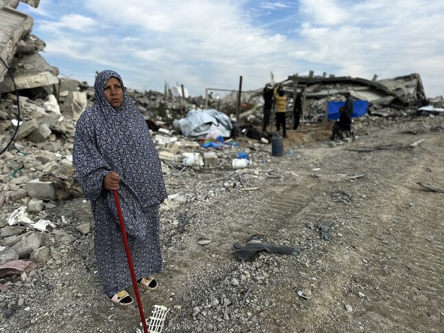 Gaza War Death Toll Exceeds 73,000 After 1,000 Days