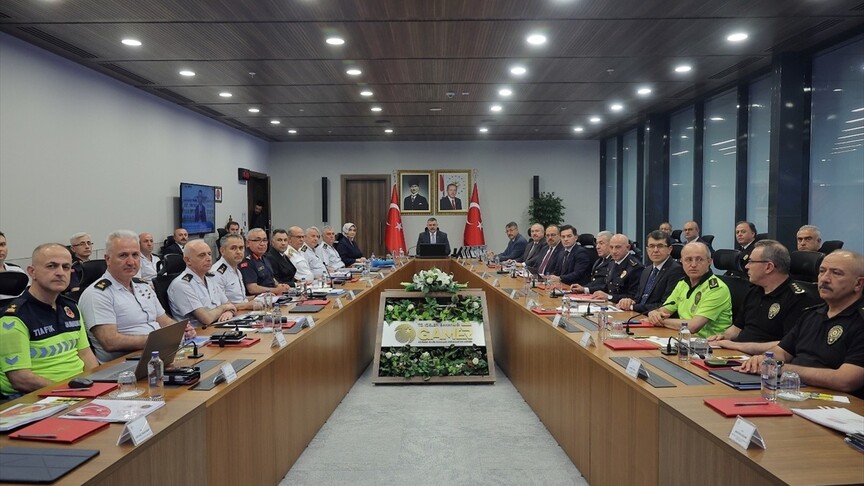 İçişleri Bakanlığı'nda NATO Zirvesi öncesinde güvenlik hazırlıkları ile alınan tedbirler değerlendirildi