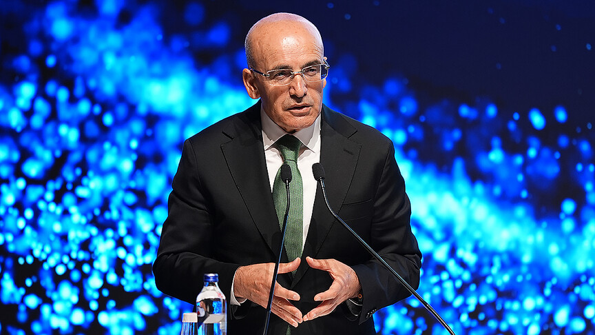 Bakan Şimşek: Türk lirası mevduatın toplamdaki payı yüzde 62 ile 11 yılın en yüksek seviyelerine ulaştı