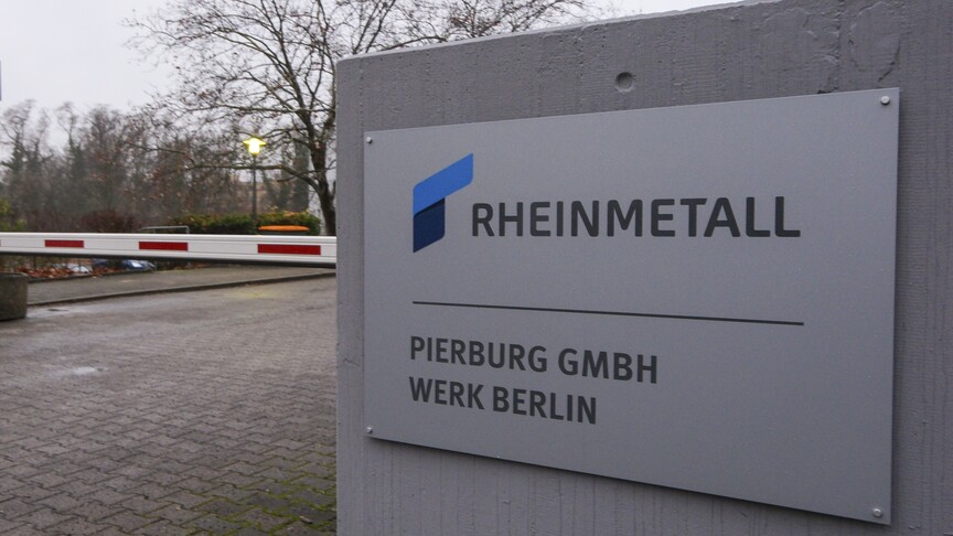 Berlin'de aktivistler İsrail için mühimmat üreten Rheinmetall şirketini protesto etti