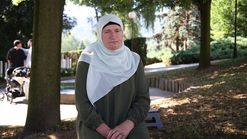 Srebrenitsa'daki soykırımda öldürülen Senad Jusic'in cenazesi abisinin yanına defnedilecek