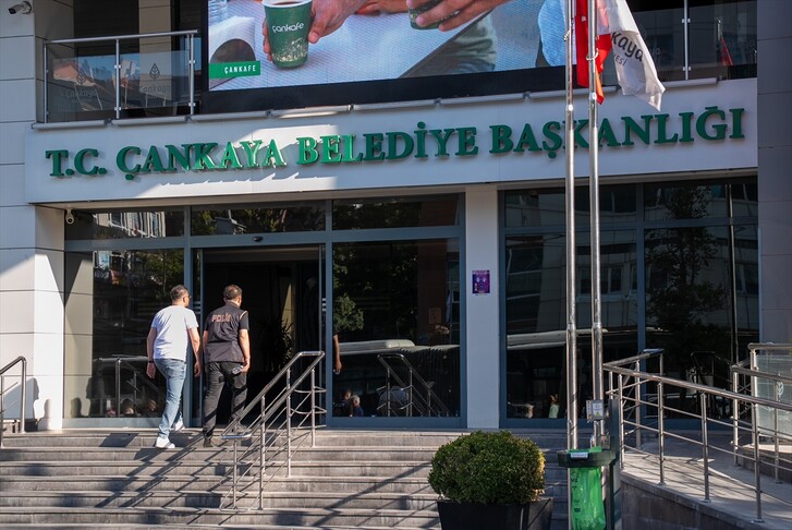 Çankaya Belediye Başkanı Güner'in de aralarında bulunduğu 36 şüpheli hakkında gözaltı kararı