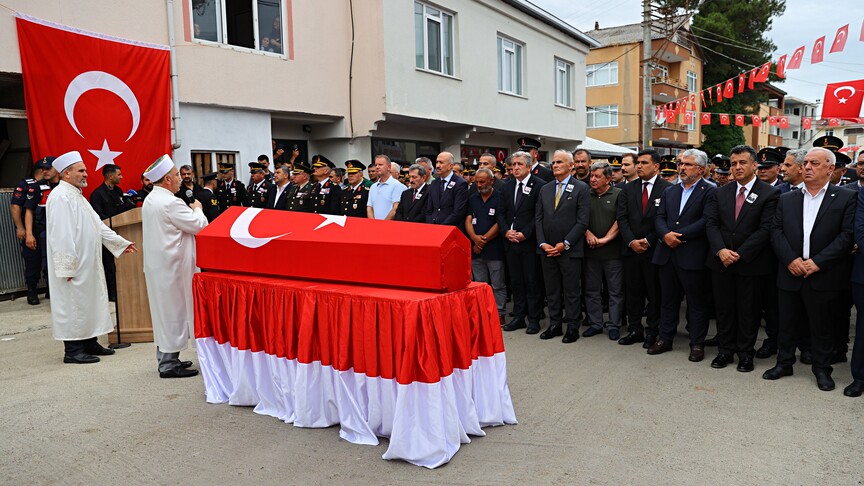 Şehit Jandarma Uzman Çavuş Mehmet Demirbaş Samsun'da son yolculuğuna uğurlandı