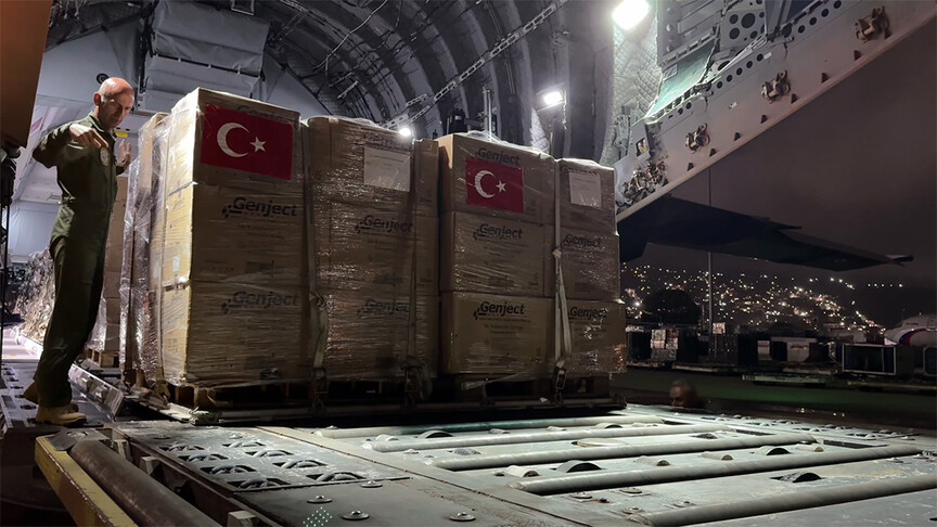 Türkiye'den gönderilen 30 ton insani yardım malzemesi Venezuela'ya ulaştı