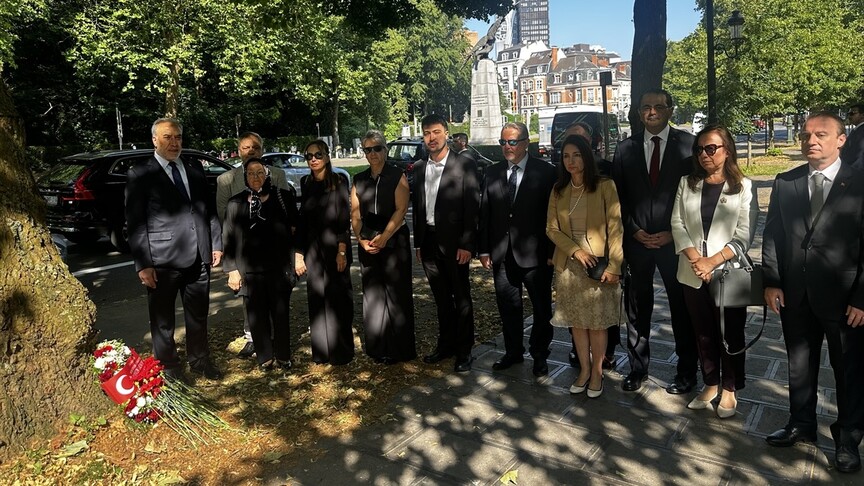 Şehit Türk diplomat Dursun Aksoy Brüksel'de anıldı