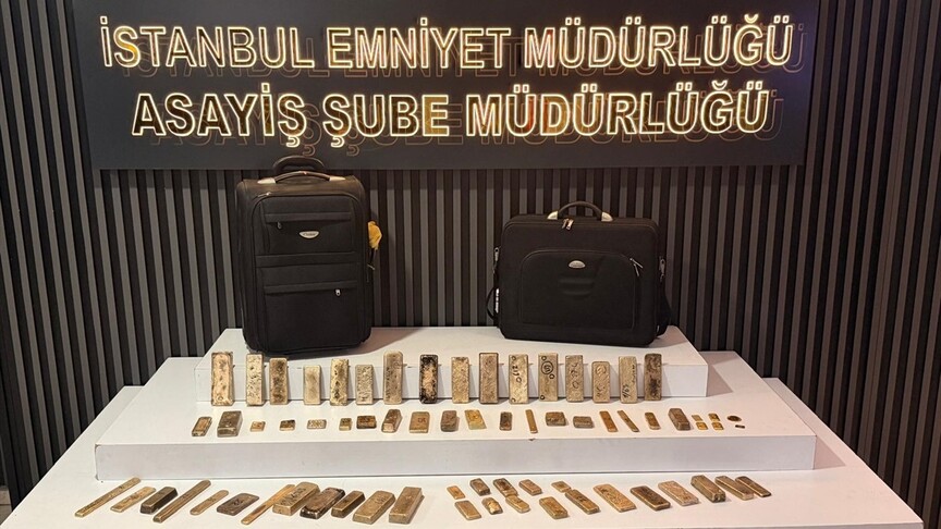Fatih'te 51 kilo 482 gram eritilmiş hurda altın çalan 2 şüpheli tutuklandı