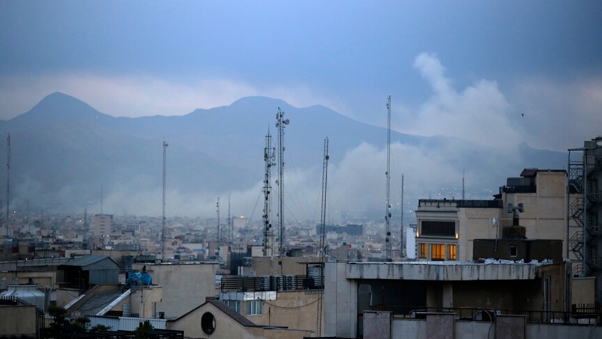 3 explosions heard near Sirik in southern Iran: Report