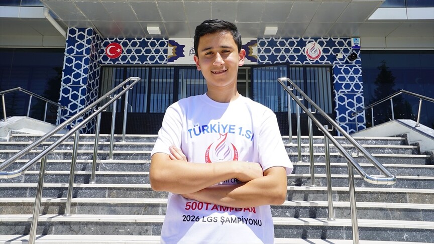 LGS'de 500 tam puan alan Emir'in hedefi Baykar Fen Lisesi veya Kartal Anadolu İmam Hatip Lisesi