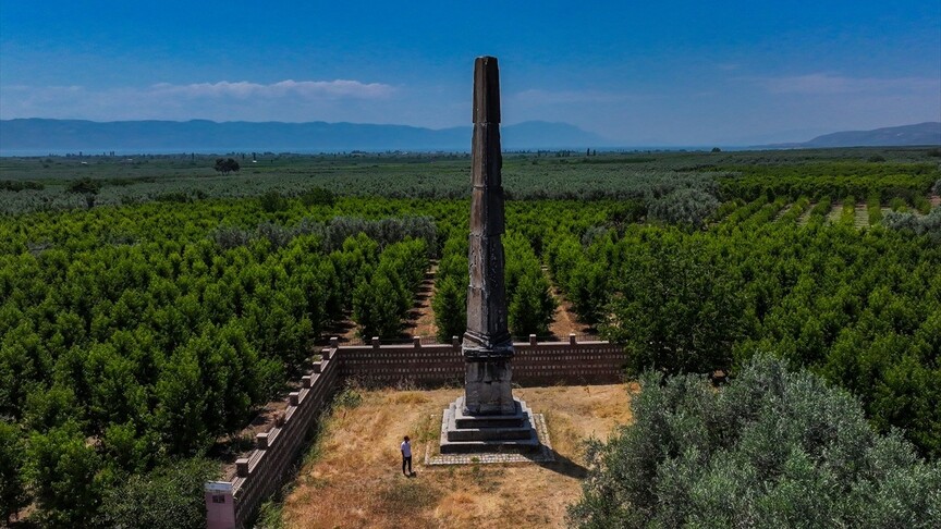 Sürgünden dönen Romalı'nın İznik'teki 2 bin yıllık anıt mezarı