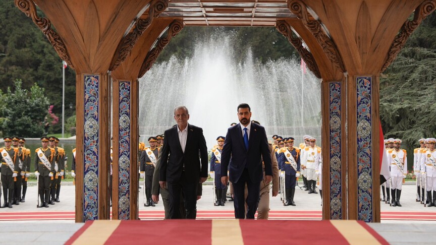 سەرۆکوەزیرانی عێراق لەلایەن سەرکۆماری ئێرانەوە پێشوازی لێکرا
