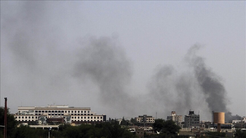 Airstrikes target Houthi reinforcements, missile launchers in Yemen