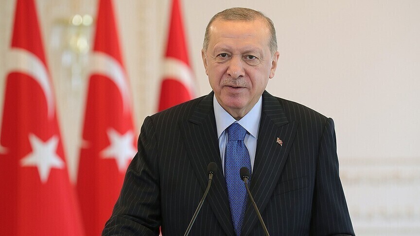 Cumhurbaşkanı Erdoğan'dan Milletler Ligi şampiyonu A Milli Kadın Voleybol Takımı'na tebrik telefonu