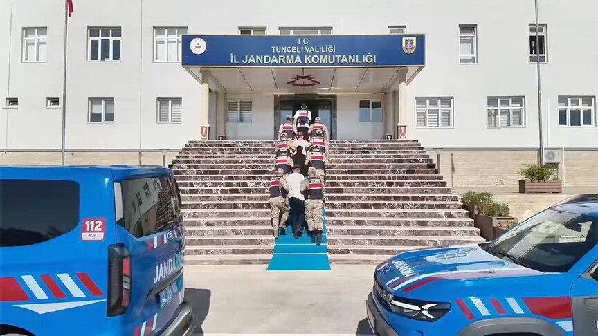 Nitelikli dolandırıcılık ve yasa dışı bahis operasyonlarında 100 şüpheli tutuklandı