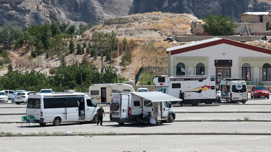Darende tarihi alanları ve doğasıyla karavan tutkunlarını ağırlıyor