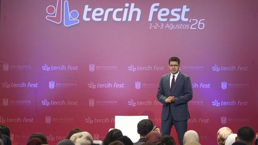 Cumhurbaşkanlığı Yatırım ve Finans Ofisi Başkanı Dağlıoğlu TercihFest'26'da aday öğrencilerle buluştu