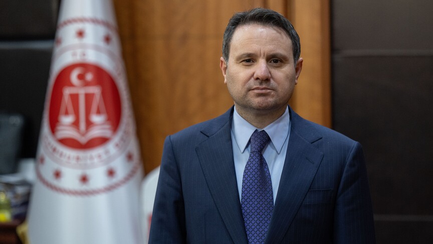 Bakan Gürlek'ten hakim ve cumhuriyet savcıları hakkında esasa ilişkin alınan kararlarla ilgili açıklama
