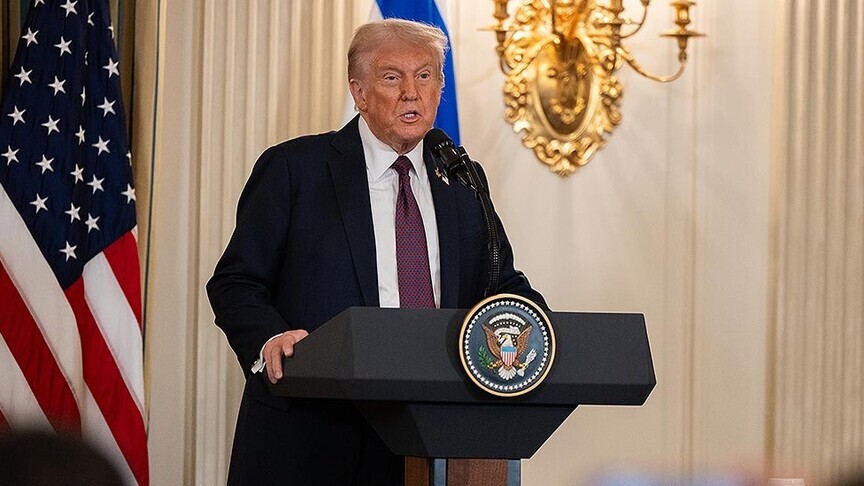ABD Başkanı Trump, İran'la müzakerelerin pazartesi günü yeniden başlayacağını belirtti