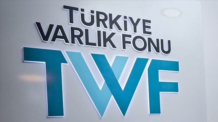 İzmir Limanı'nın Türkiye Varlık Fonu'na devri tamamlandı