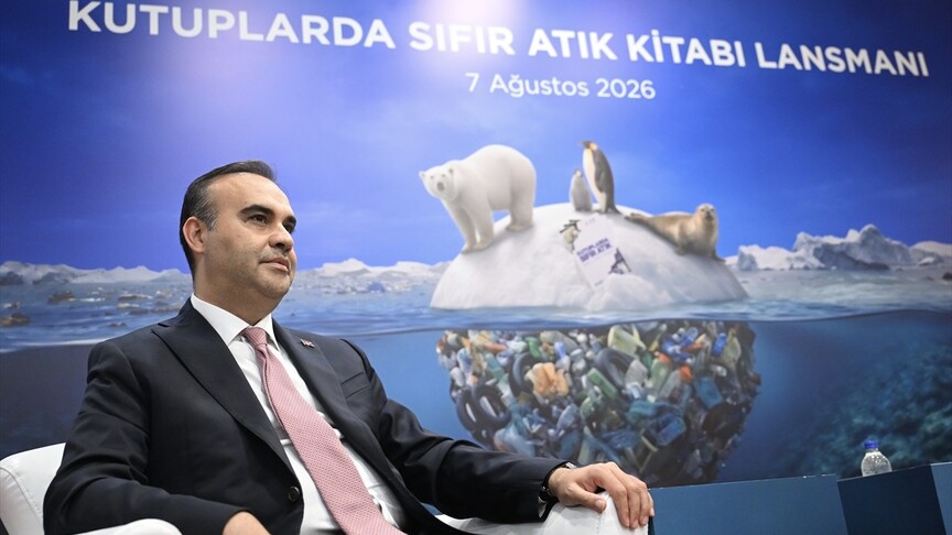 Bakan Kacır: Bugüne dek 10 Antarktika, 6 Arktik bilim seferini Türk bilim insanları gerçekleştirdi