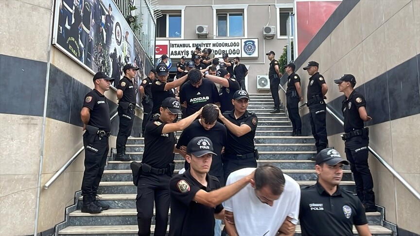 İstanbul merkezli 4 ilde suç örgütüne yönelik operasyonda 32 şüpheli yakalandı