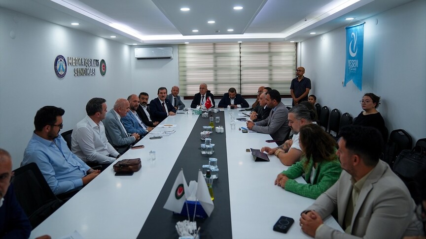 Balkanlar'daki sivil toplum kuruluşları ve basının rolüne ilişkin çalıştay düzenlendi
