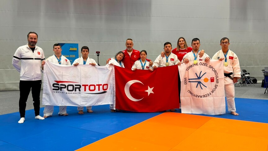 Down Judo Milli Takımı, İsveç'te dünya şampiyonu oldu