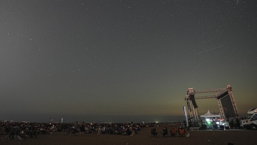 Bursa'da binlerce gökyüzü meraklısı Perseid meteor yağmurunu izledi