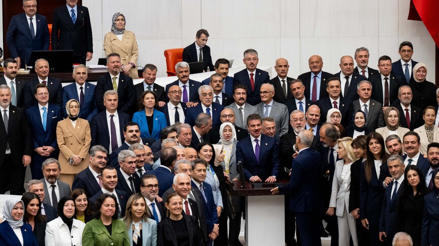 Siyasilerden "Milli Dayanışma ve Toplumsal Bütünleşmenin Güçlendirilmesine Dair Kanun'a ilişkin açıklama