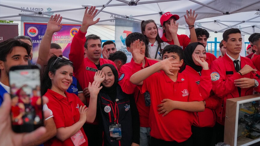 Selçuk Bayraktar: Teknoloji rüzgarı bereketli topraklardan canlanacak