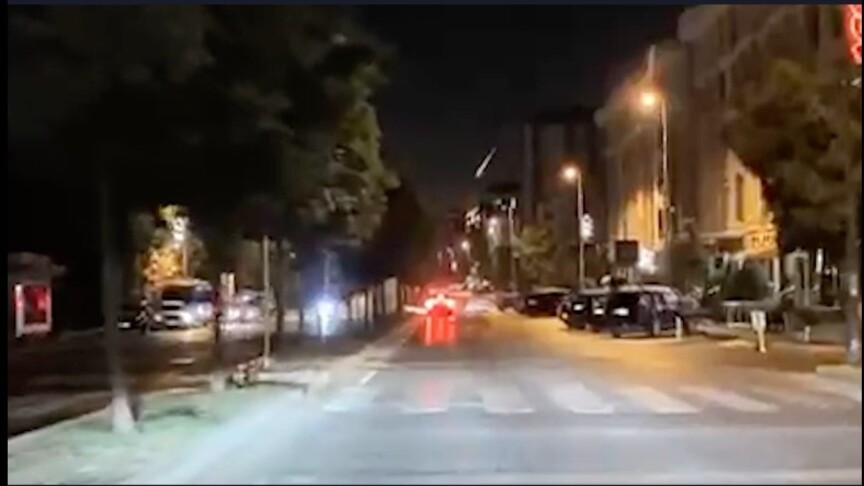 Büyükçekmece ve Esenyurt'ta meteor yağmuru araç ve cep telefonu kameralarında