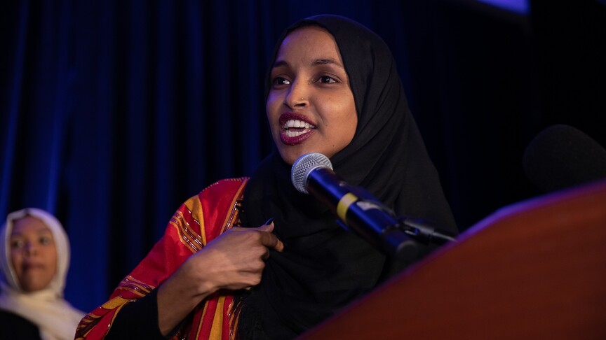 ABD Kongresi için yarışan Müslüman adaylardan Ilhan Omar, Minnesota'daki ön seçimleri kazandı