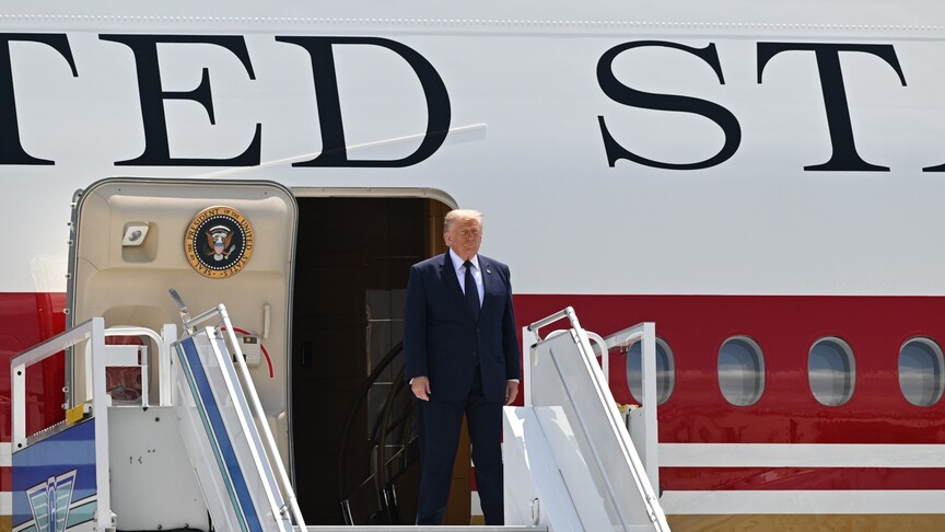 İsrail'in ilettiği "suikast tehdidi" istihbaratı nedeniyle Trump'ın Ankara'da uçak değiştirdiği iddia edildi